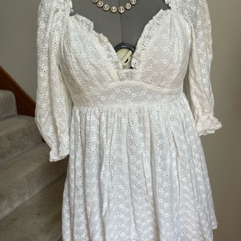 Olivaceous White Plunge Neck puff Sleeve Sundress